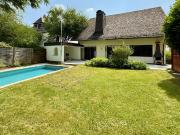Repräsentativ und top gepflegt: Exclusive kleine Villa...