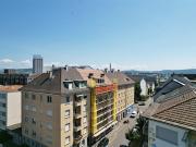 REPRÄSENTATIVE GEWERBEFLÄCHE MIT SCHAUFENSTERFRONT