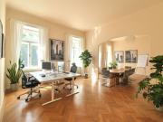 Repräsentative Räumlichkeiten mit Potenzial BÜRO PRAXIS...