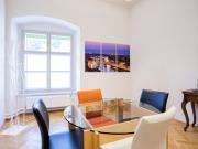 Repräsentativer Altbau am Schlossberg