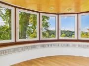 REPRÄSENTATIVES BÜRO MIT ZENTRALER LAGE REPRÄSENTATIVES BÜRO MIT ZENTRALER LAGE