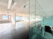 Repräsentatives DG Maisonette Büro samt Freifläche in...