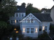 Repräsentatives, lichtdurchflutetes Haus im Jugendstil...