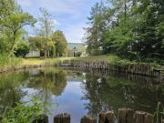 Repräsentatives Zuhause mit eigenem Naturteich, Pool,...