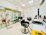 República de El Salvador, Local Comercial con Negocio en...