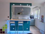 RER A et E à 250 m, gd appartement 4 pièces rénové