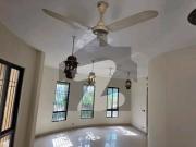 Reserve A Centrally Located House In F 11