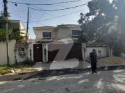 Reserve A Centrally Located House Of 1000 Square Yards...