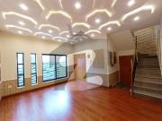 Reserve A Centrally Located Prime Location House Of 4...