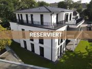 RESERVIERT: Großzügige Etagenwohnung in exklusiver Lage...