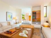 ResidÃªncia com 4 suÃtes e 8 vagas com linguagem...