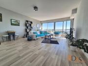 Résidence Montaigne II, appartement au 12ème étage avec...