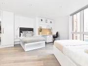 residence near 33 Curzon Street Comfy studio in a...