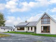 Residence on c. 3.87 Acres, 'Lake Breeze', Manor...