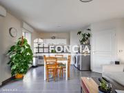 Résidence récente et sécurisée, appartement confortable...