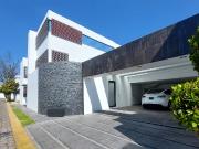 RESIDENCIA A LA ALTURA DE TU ESTILO