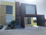 residencia amueblada en country club playa palmas