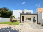 Residencia amueblada en renta de 5 Rec?maras y con...