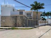 RESIDENCIA AMUEBLADA EN RENTA EN BOSQUES DE CAMPECHE