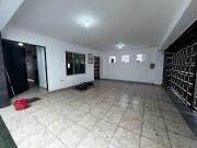 RESIDENCIA AMUEBLADA EN RENTA EN PRIVADA CON VIGILANCIA...