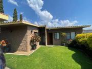 Residencia con 2 Villas en Venta en Tepoztlán