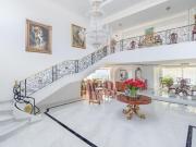 Residencia con Jardines Privados, Seguridad y Amenidades...