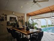 ️ Residencia con Potencial de Lujo en Jardines de los Arcos