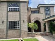 RESIDENCIA CON POTENCIAL MEDICO O CORPORATIVO