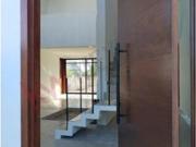 RESIDENCIA CON TODAS LAS COMODIDADES Y CERCA DE ESCUELAS...