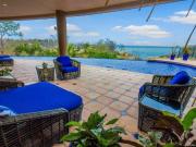 Residencia con vista al mar, alberca infinity, terraza...