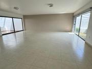 Residencia de 4 recamas en la parte baja de Gran Jardín