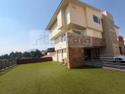 RESIDENCIA DE ALTO NIVEL EN BOSQUE ESMERALDA