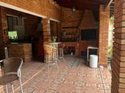 Residência de Alto Padrão em Condomínio Exclusivo ? 615 m²