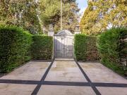 Residencia de Alto Standing en Madrid – Chalet de Lujo...