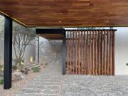 RESIDENCIA DE AUTOR CON ALBERCA ALTOZANO