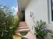 Residencia de diseño de autor con allberca en Juriquilla...