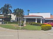 Residencia de lujo Club de Golf Santa Anita venta y Renta