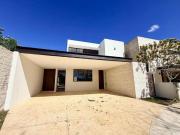 Residencia de lujo dentro de privada con amenidades, en...