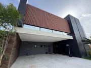 RESIDENCIA DE LUJO EN PRIVADA MONTEBELLO MERIDA