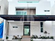 Residencia de lujo en Residencial Vía Cumbres