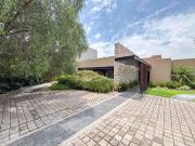 RESIDENCIA DE LUJO EN VENTA EN JURICA. 2