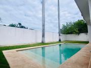 Residencia de una planta con piscina en Benito Juárez...