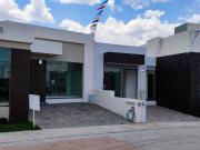 Residencia de Una Planta en Loma Alta 3 Marías, 4...