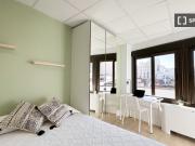 Residencia en alquiler en Universidad, Madrid