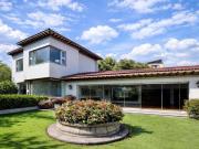 RESIDENCIA EN BOSQUES DE LAS LOMAS