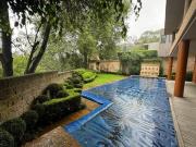 RESIDENCIA EN BOSQUES DE LAS LOMAS CON ALBERCA Y...