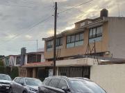 Residencia en Club de Golf San Carlos con 4 niveles,...