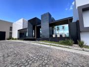 Residencia en cluster 777 Lomas de Angelópolis I