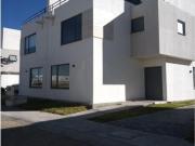 RESIDENCIA EN COL. VILLAS DEL CAMPO 2, CALIMAYA, EDOMEX