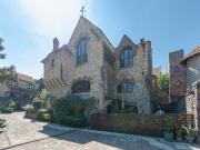 Residencia en condominio exclusivo con jardín, gran área...